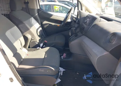 2015 Nissan Nv200 S z USA, uszkodzony, nr VIN 3N6CM0KN5FK703781